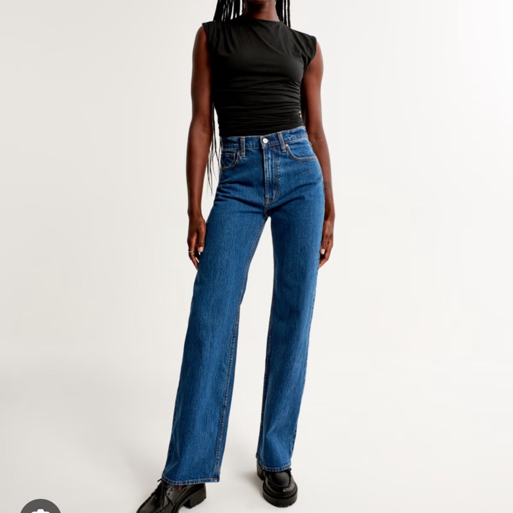 Abercrombie & Fitch High Rise 90s relaxed fit jeans, 6R